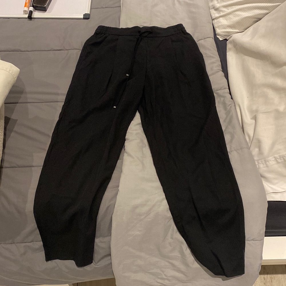 Comfy black high waisted trousers!